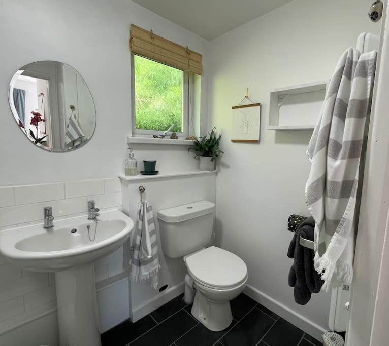 Linnet, Moor And Sea Holidays, Set Perfectly Between Exmoor And The Sea Lynton Exterior photo