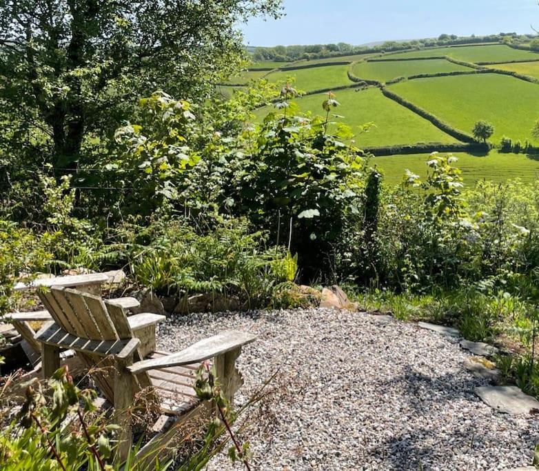 Linnet, Moor And Sea Holidays, Set Perfectly Between Exmoor And The Sea Lynton Exterior photo